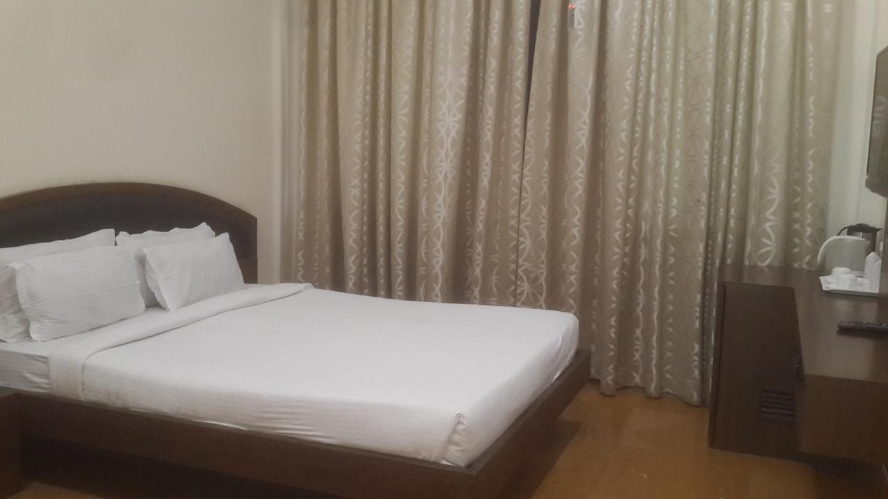Hotel Heritage Embassy Rāipur Eksteriør billede