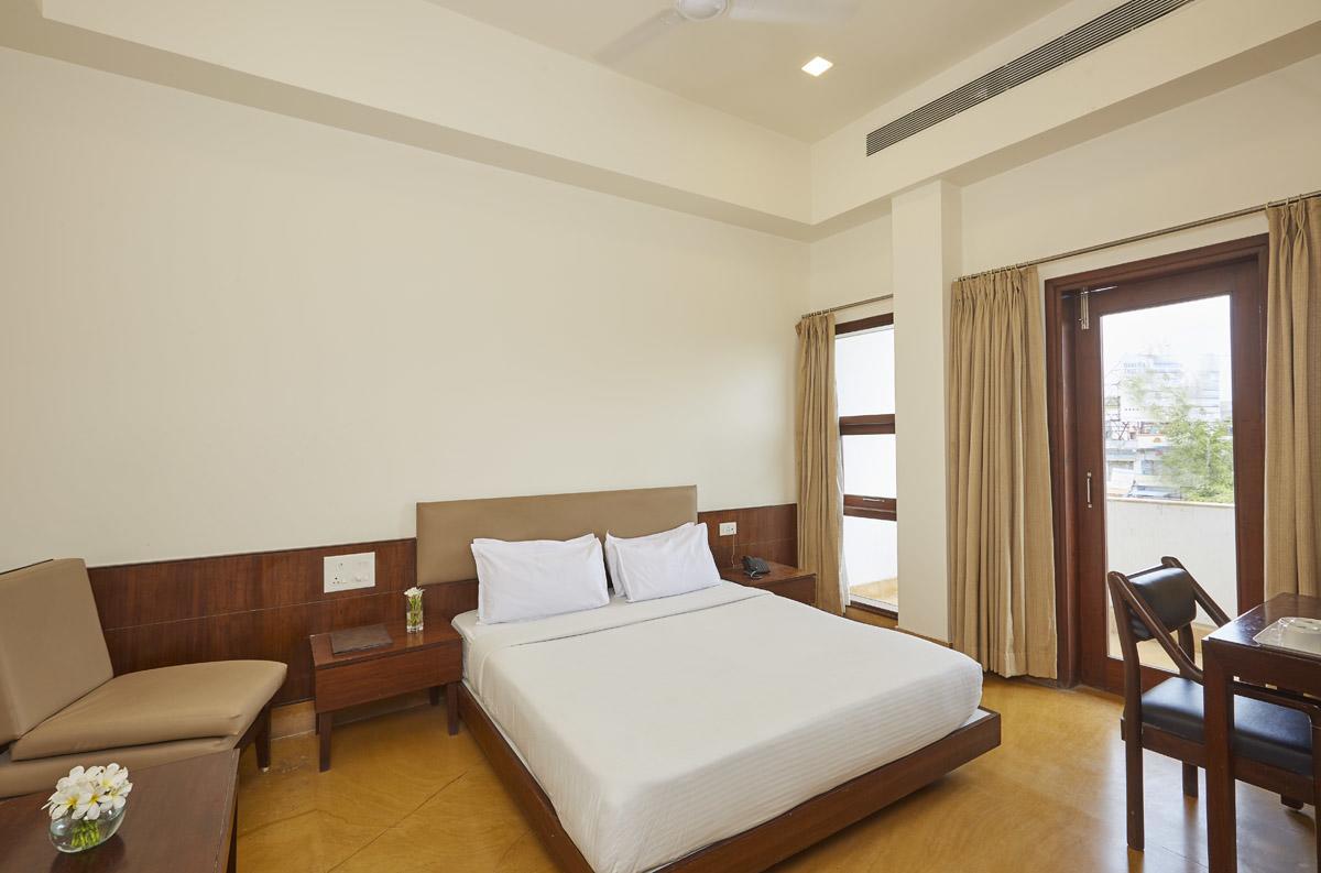 Hotel Heritage Embassy Rāipur Eksteriør billede